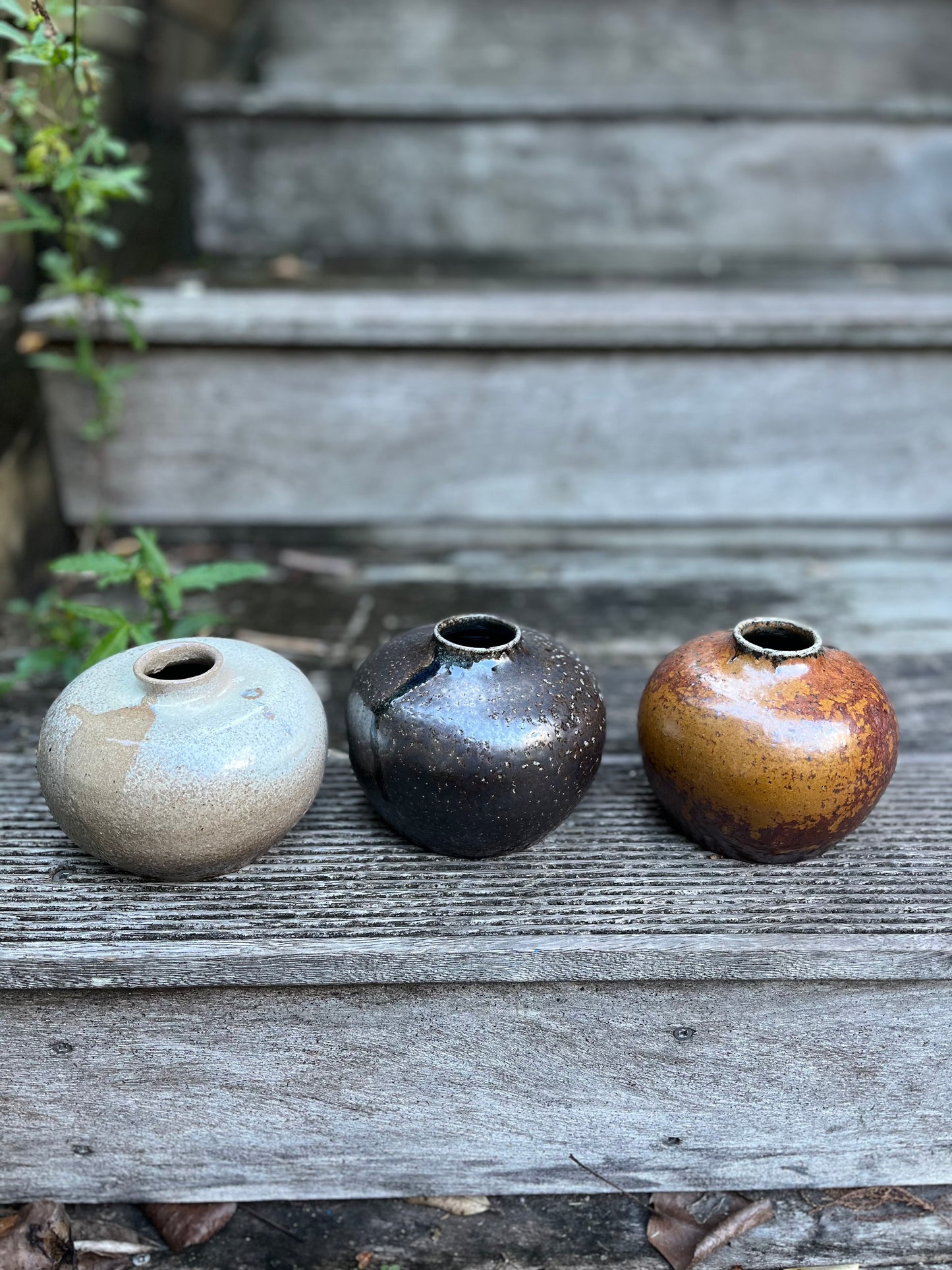 Salt glazed vase - snow