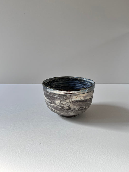 Marbled bowl with palladium rim - small